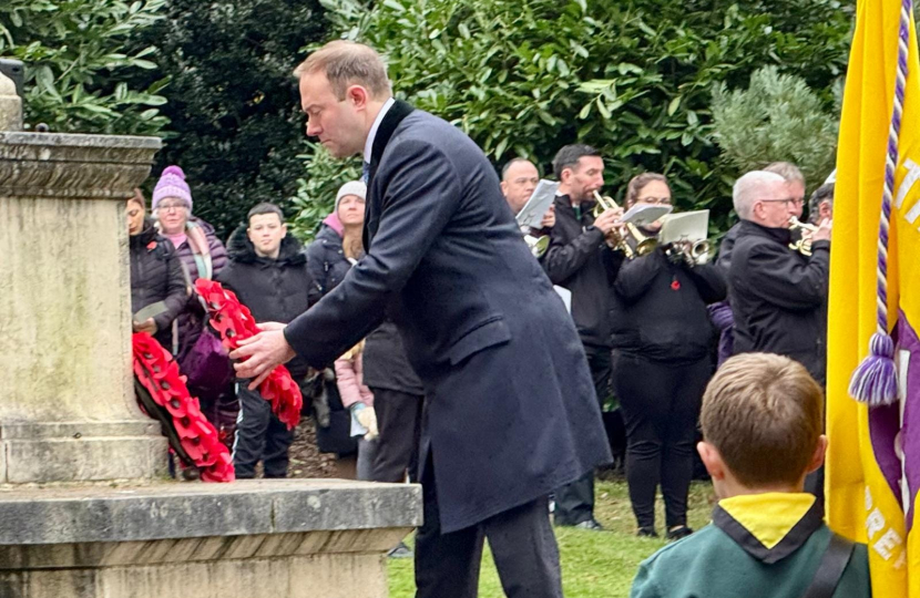 Blake Stephenson MP laying a wreath